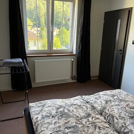 Apartamento červený Vrch